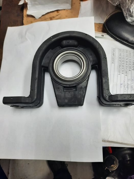 Висаж лагер кардан на mercedes sprinter 901