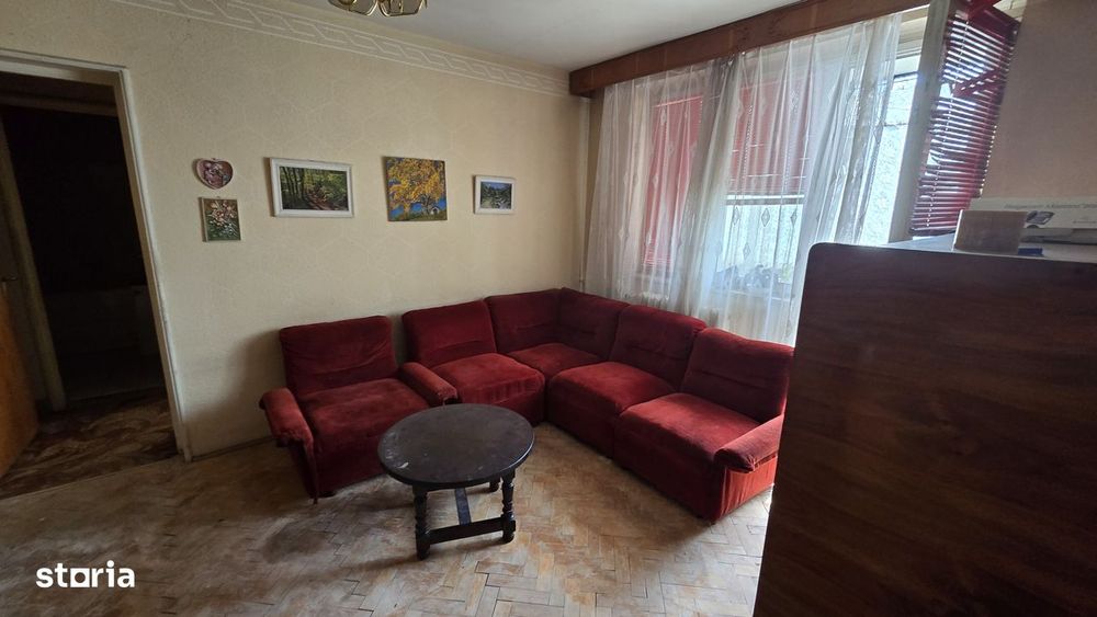 Apartament 3 camere, Craiovei, etaj 3/4