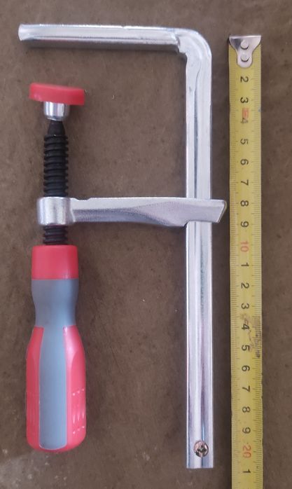 Струбцины для направляющей