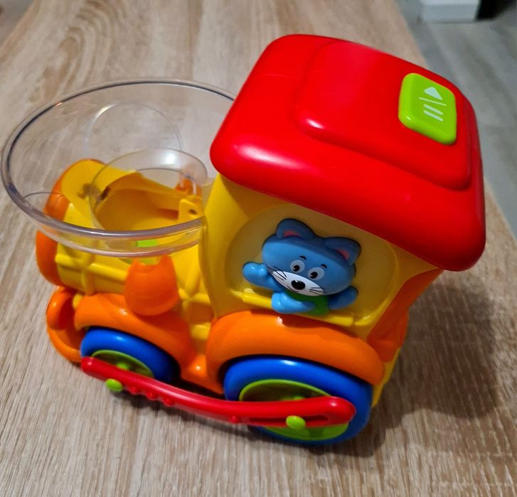 Jucării interactive pentru copii 2-3 ani