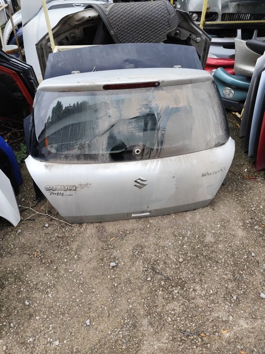 Заден капак за suzuki swift 2010 година