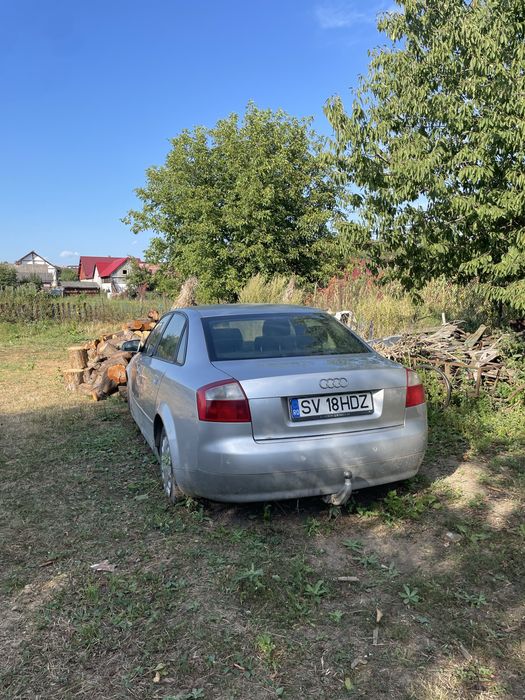 audi a4 pentru piese