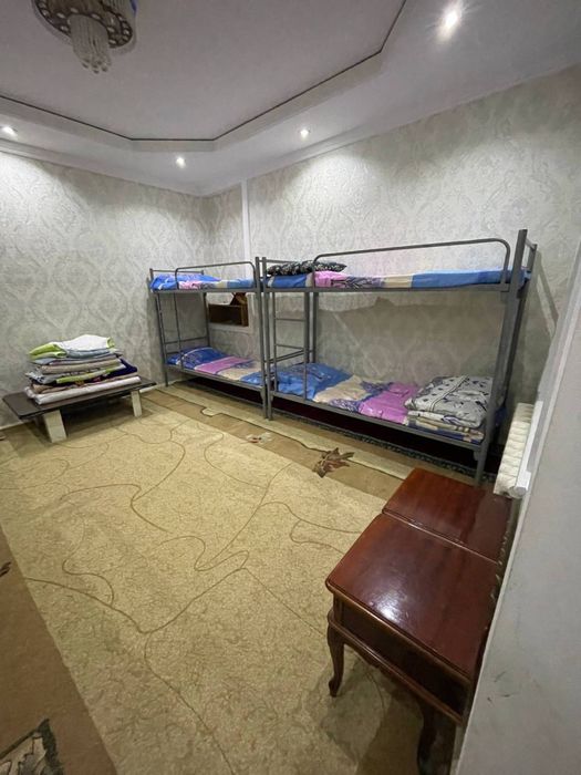 Abuturent va student bolalar uchun hazaykali uy