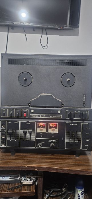 Magnetofon Tesla B115 functional
