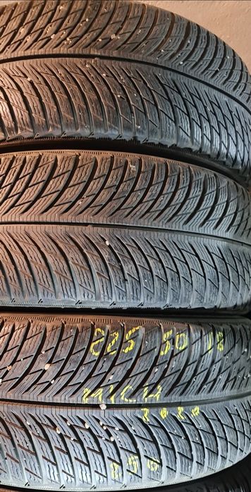 Anvelope iarnă 215 55 18 si 225 50 18 si 235 50 18