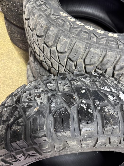 Продам шины для внедорожника