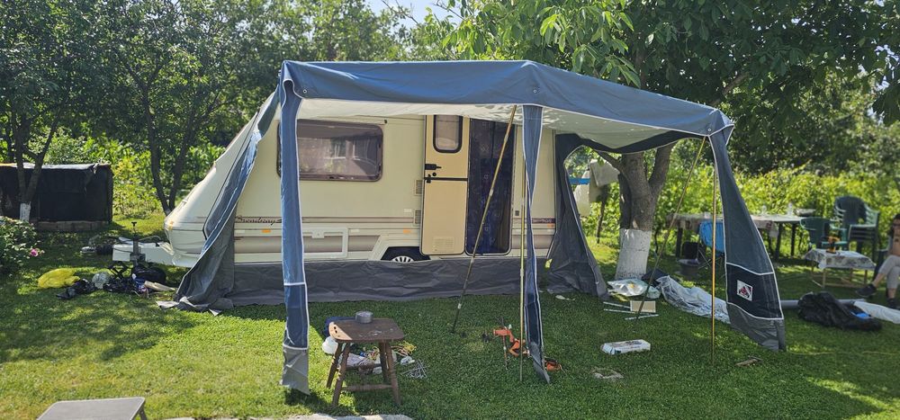 Rulota Elddis Broadway înmatriculat