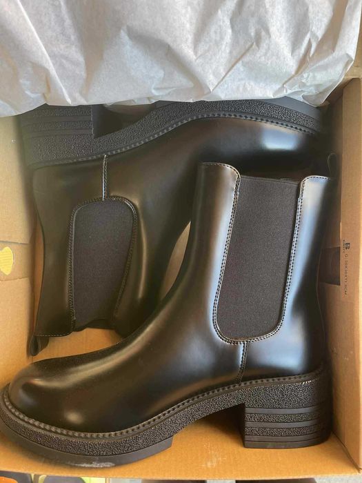 Дамски боти нови