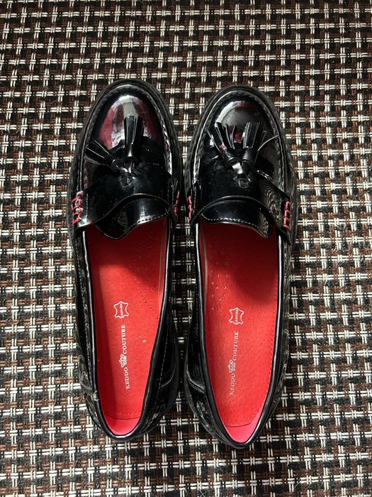 Продам лакированные лоферы