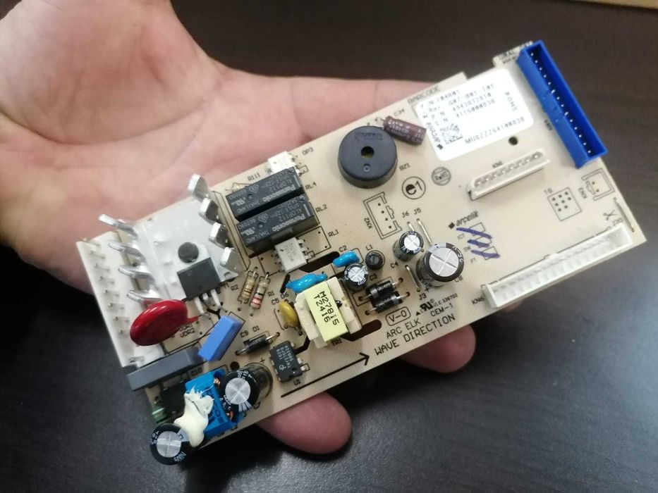 Placa electronica frigider / combina Beko 4943832810 / R23