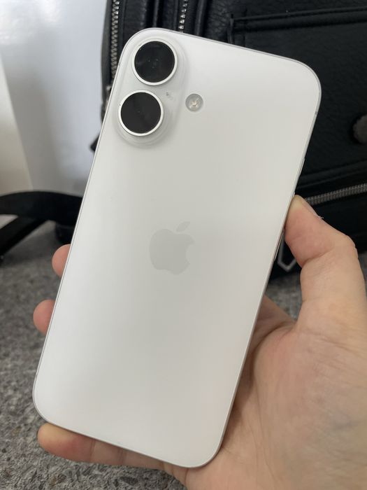 Айфон 16 128 гб 90%