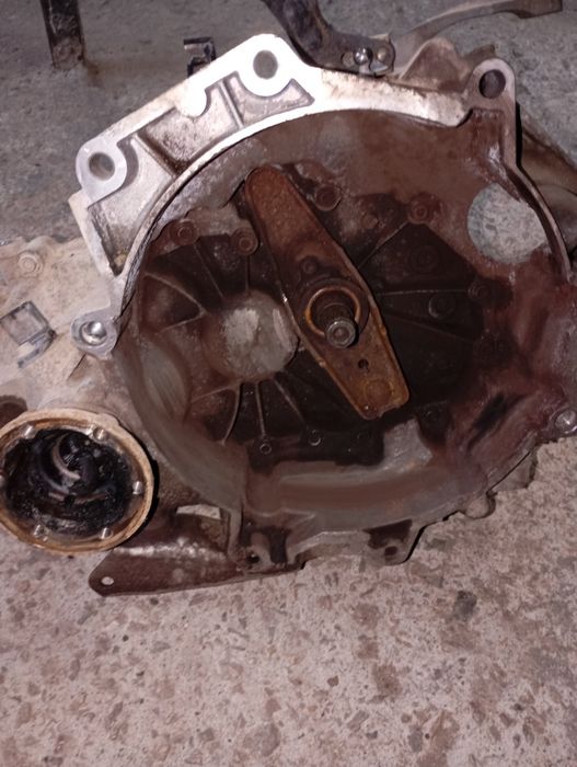 Скоростна кутия Seat ibiza 6l 1.2i