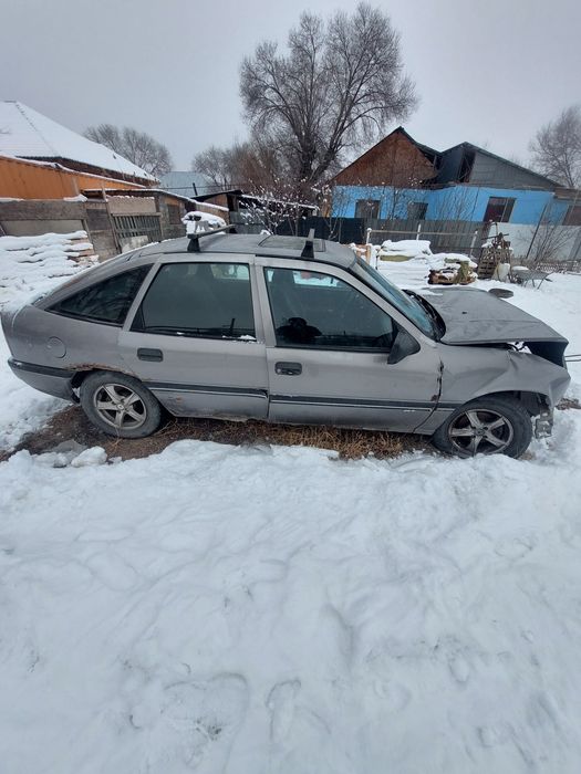 Опель вектра А 1992г. 2.0