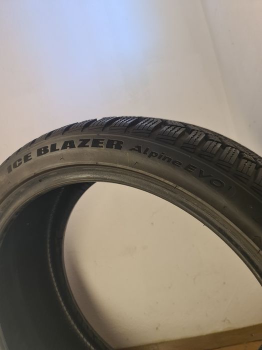 2 БР. Зимни гуми 225 40 18 ДОТ 24