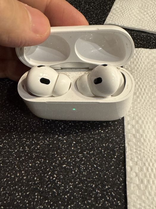 Продам эйрподс про 2 оригинал