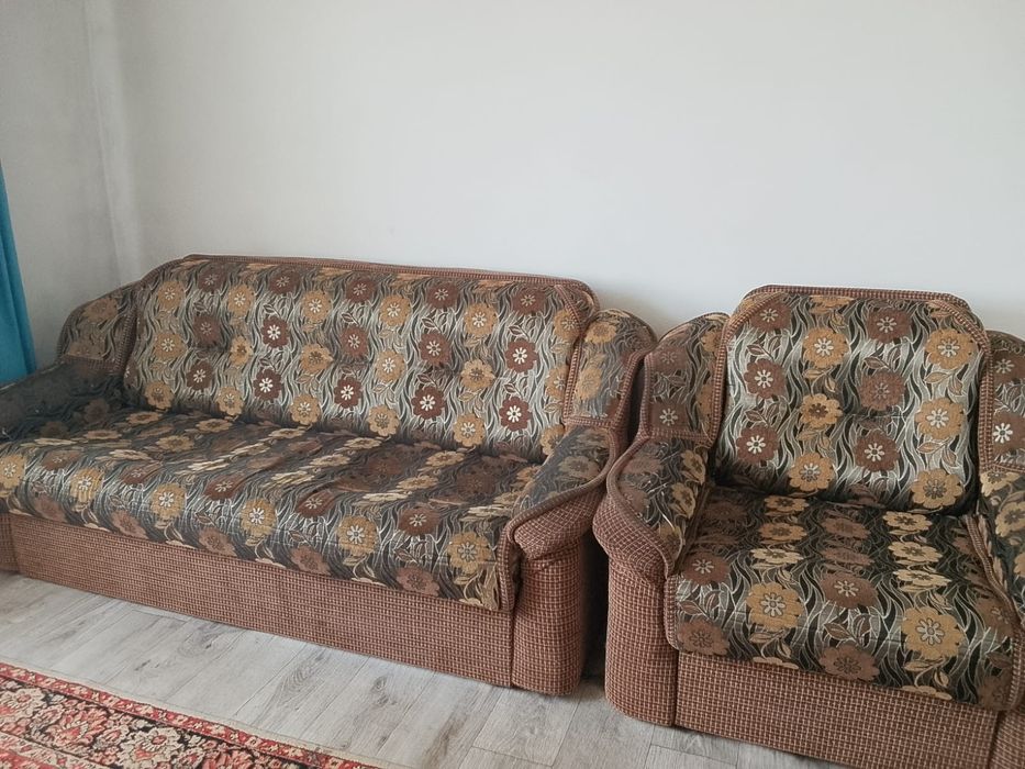 Продам диван тройка
