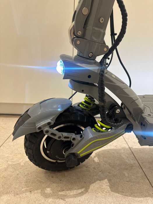 Mukuta 10+ dual motor - Електрическа тротинетка (само на 215 км)