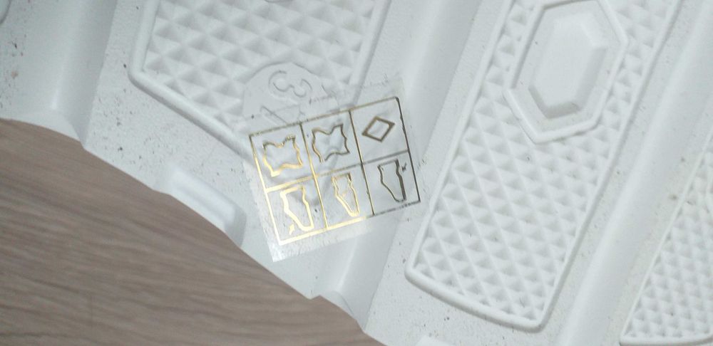 Чисто нови, български, намалени на 80 лв.