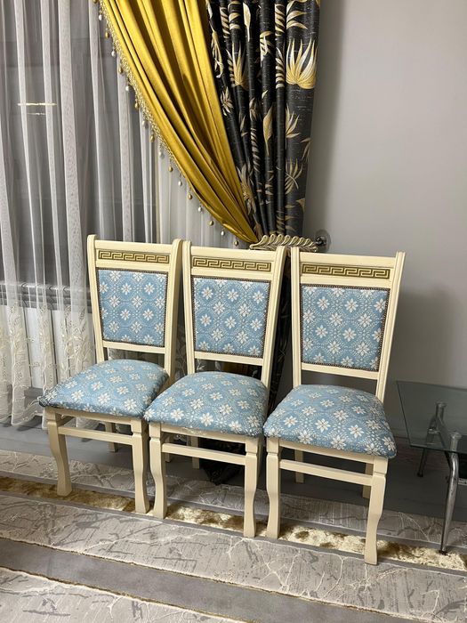 Стол стуля сатылады ?