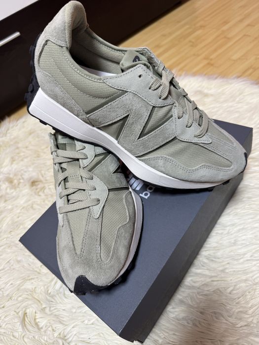 Чисто нови маратонки NB