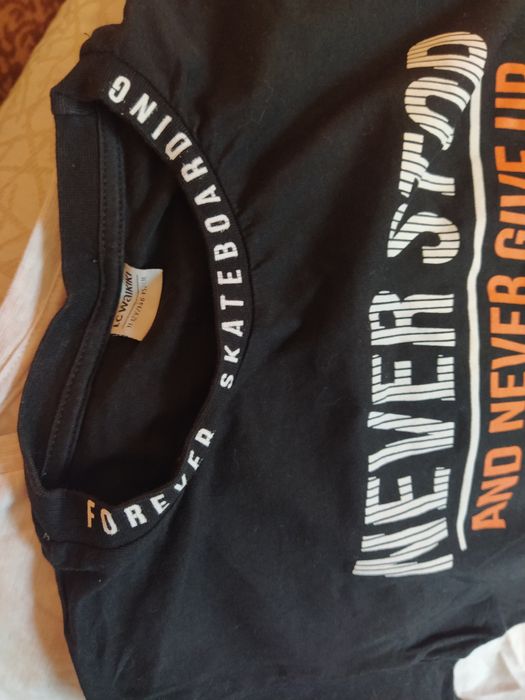 Лот 146/152 LcWaikiki екип, долнища, блуза и тениска