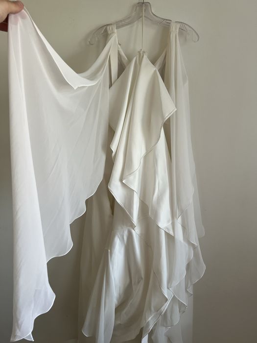 Rochie mireasa folosita odata