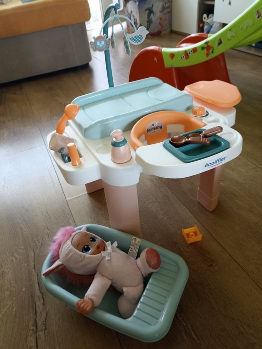 Кът за кукли бебета