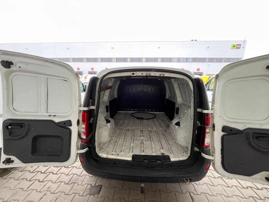 Vand logan van euro 5