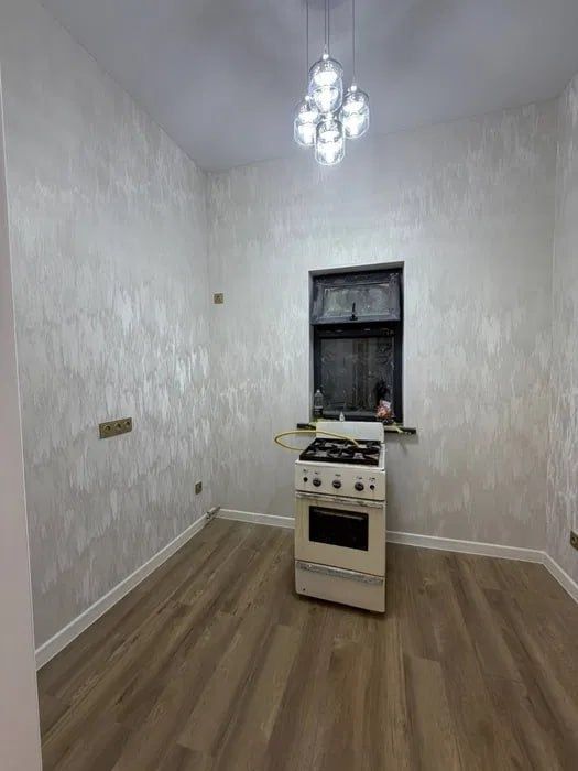 4 комн. ДОМ, участок 1,2 сотки. Янгихает р-н, Чартак махалля