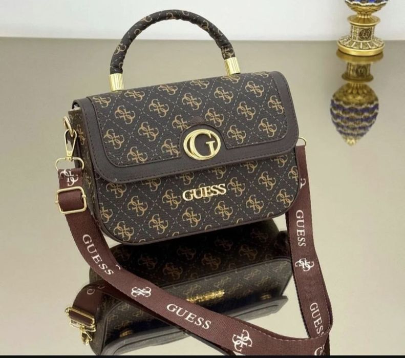 Poșete dama in stoc