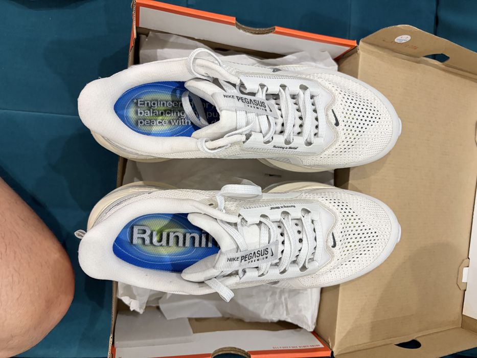 Nike Pegasus Premium 42.5 като нови!