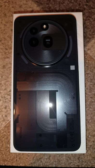 Nothing Phone (3a) pro cu defect estetic