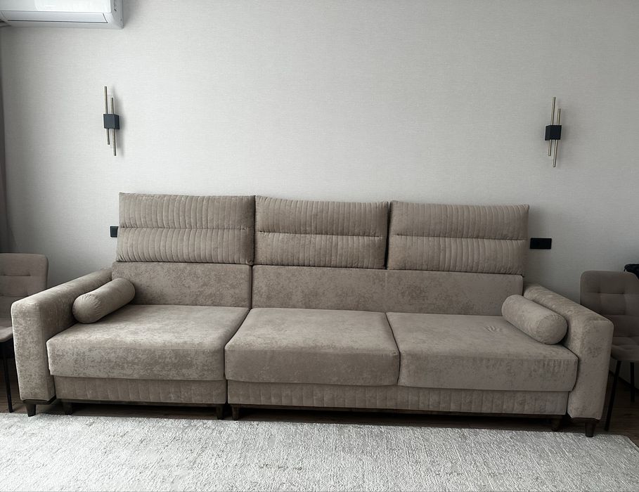 Диван 3,3 раскладной в отличном состояние