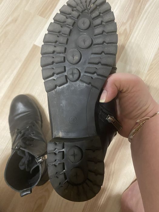 Боти и Daris обувки