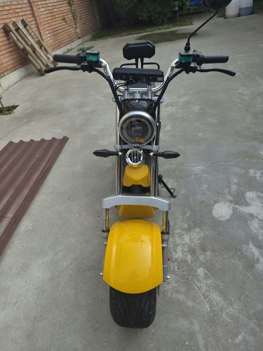 Scuter electric fără permis