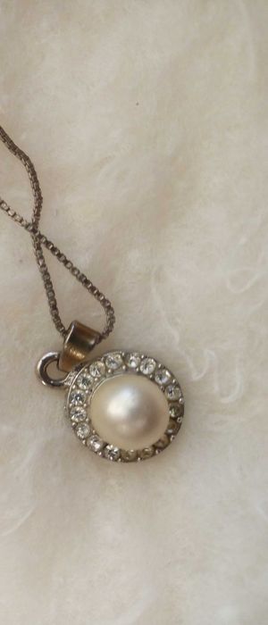 Роскошная подвеска кулон на цепочку.Цена 35тыс