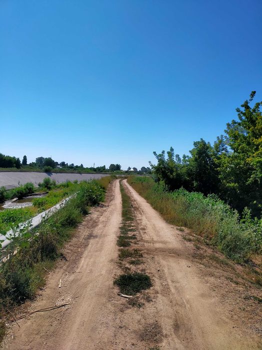 Продам дачу в черте города (район гипермаркет Анвар)