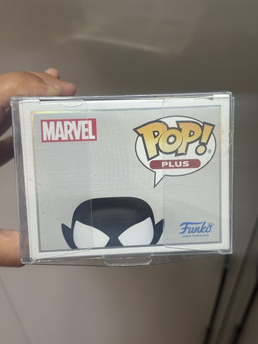 Продам Funko pop Uncanny spider-man 1510 limits vers. Gitd
