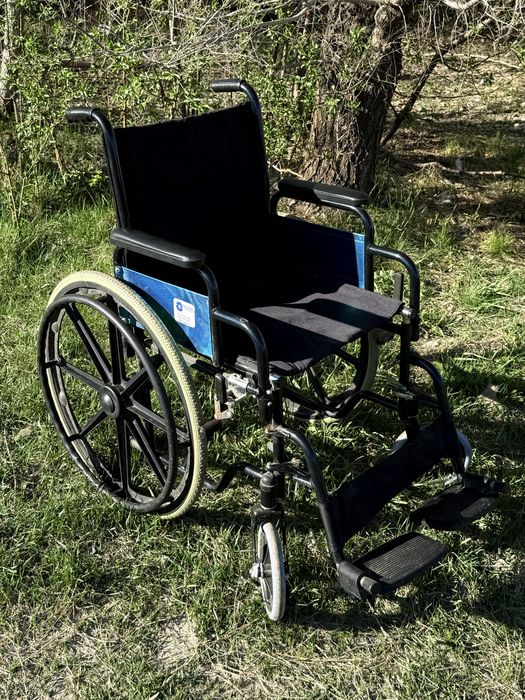 Инвалидная коляска