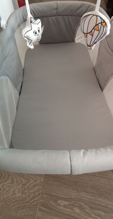 Бебeшka люлка 2 в 1 c кош Lionelo Bella Set