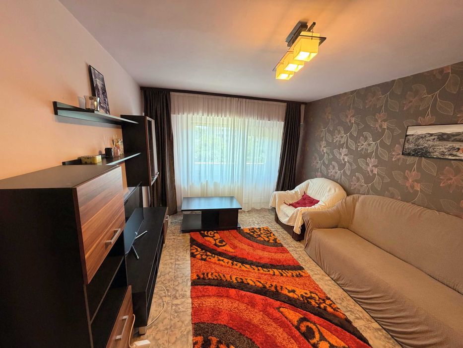 Închiriez Apartament 3 camere, Faleză Nord – zona Reyna | Direct proprietar — fotografia 1