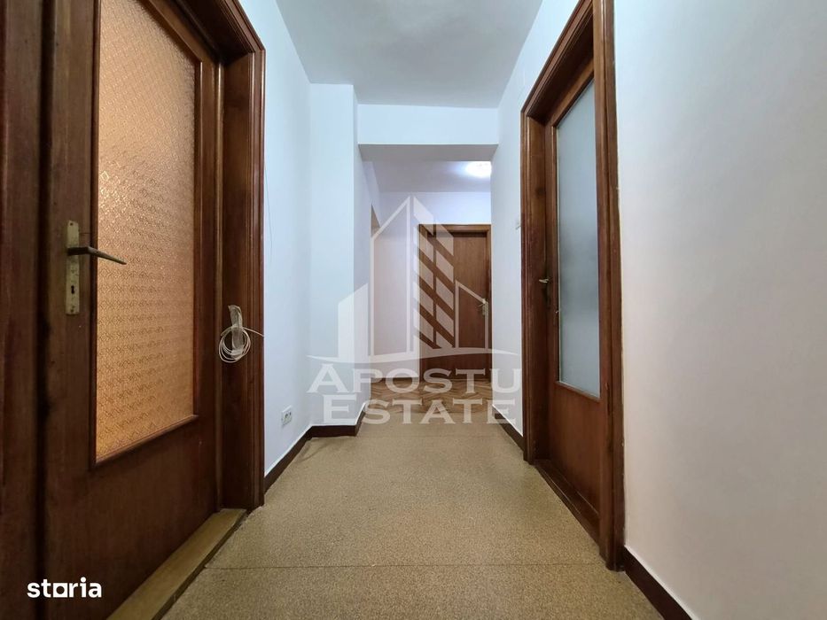 Apartament 4 camere,zona Malul Muresului