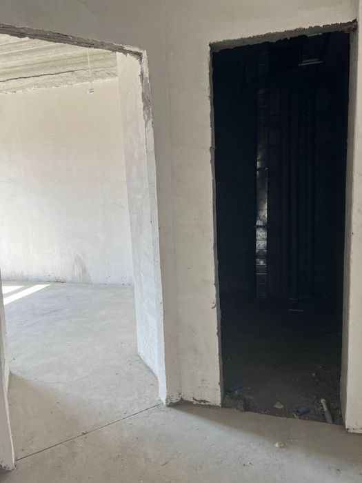 Продается 2хком новостр рядом с центром