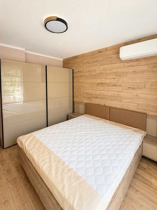 Дава се под наем Тристаен апартамент в София, Зона Б-5 - 100 кв.м за 897.6 € - Снимка #4