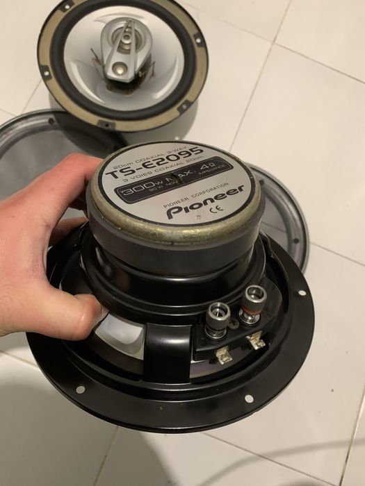 Авто тонколони Pioneer