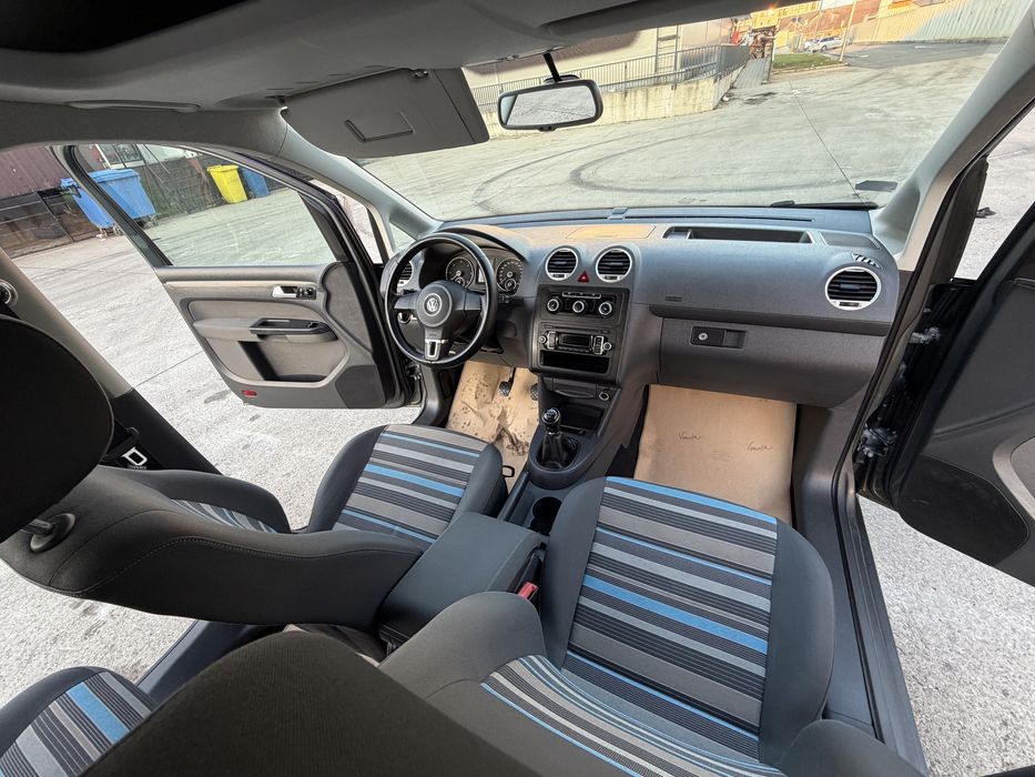 Vind vw Caddy 1.6 tdi euro 5 an 2013