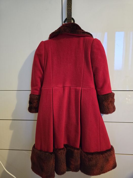 Palton fetite 6-7 ani