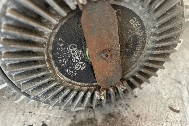 Pompa servodirectie mecanica Volkswagen VW Passat 1998