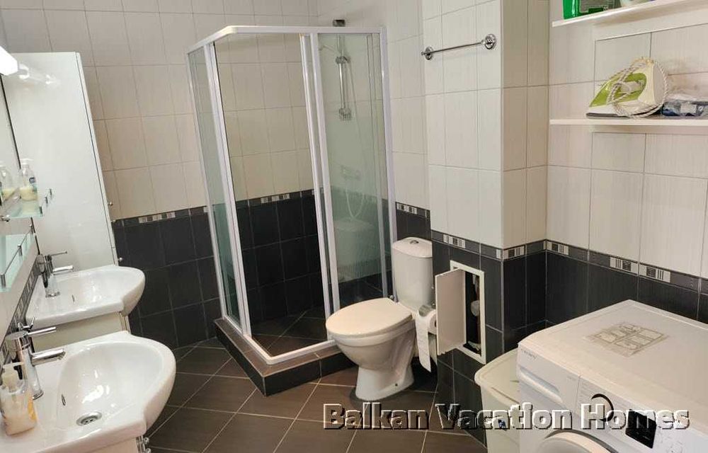Продава се Двустаен апартамент в Бяла - 89 кв.м за 742 €/кв.м - Снимка #8