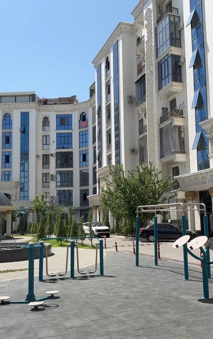 Срочно. Продается квартира "Абу Даби", Евро ремонт.